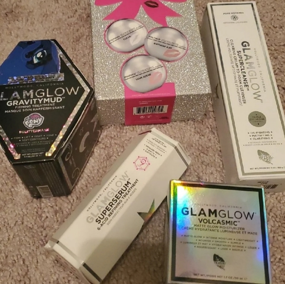 Glamglow 5 piece skincare bundle BNIB $350+ Retail Discontinued Volcasmic VHTF